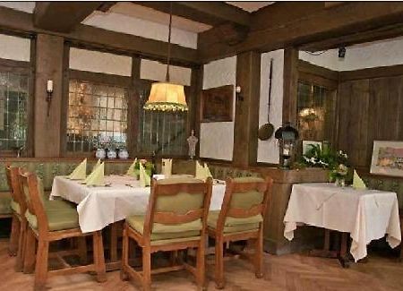Hotel Ratskeller Gehrden Екстериор снимка